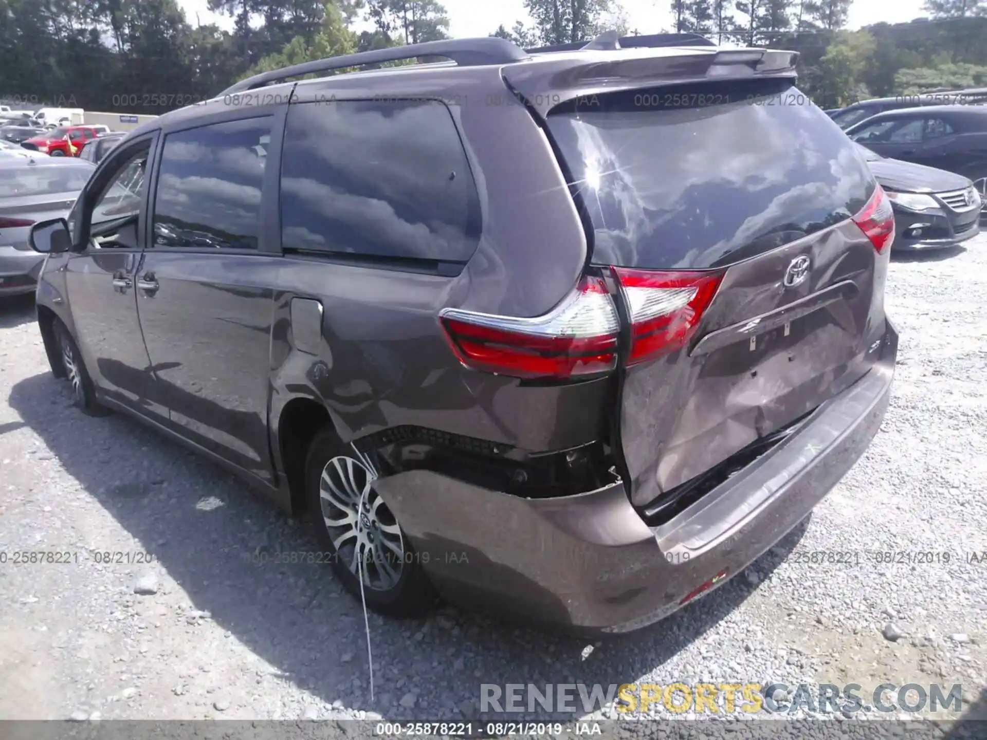 3 Фотография поврежденного автомобиля 5TDYZ3DCXLS035564 TOYOTA SIENNA 2020