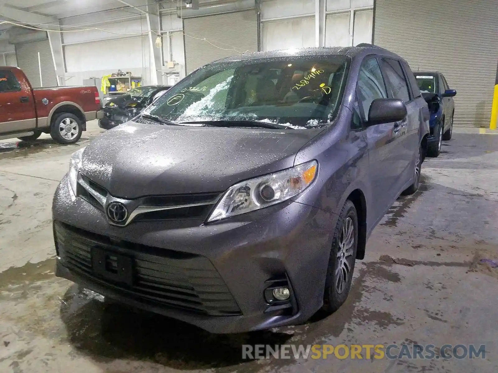 2 Фотография поврежденного автомобиля 5TDYZ3DCXLS038836 TOYOTA SIENNA 2020