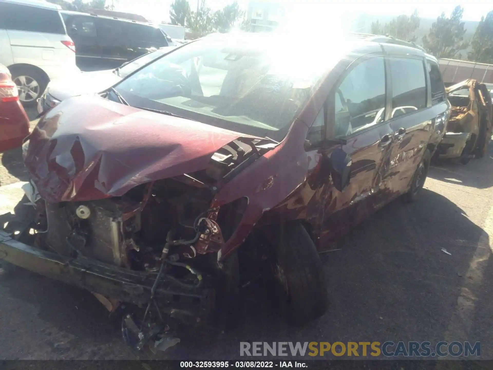 2 Photograph of a damaged car 5TDYZ3DCXLS041770 TOYOTA SIENNA 2020