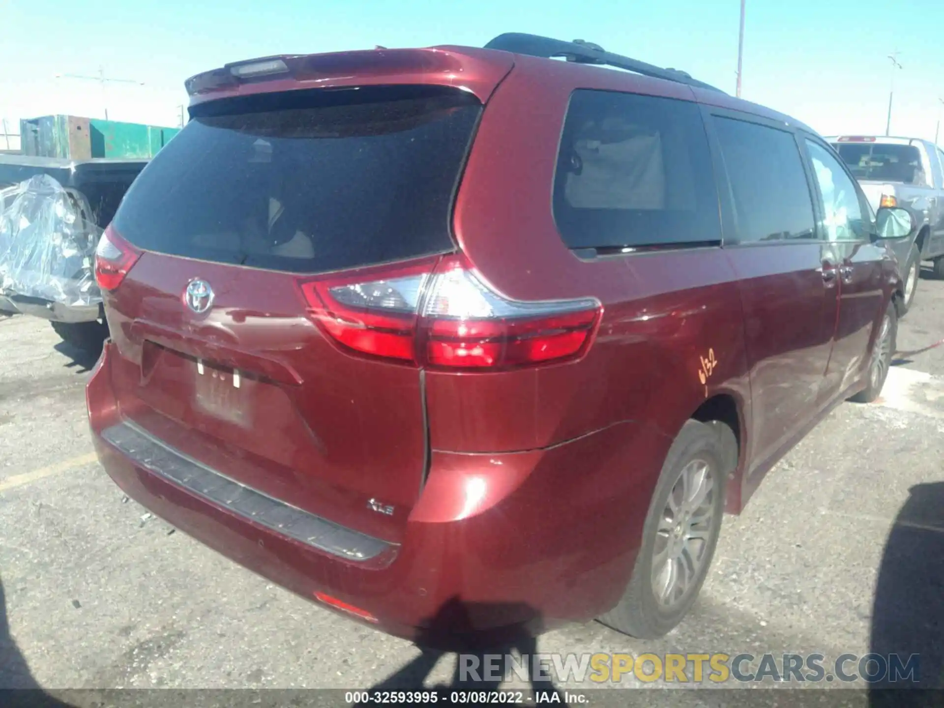 4 Фотография поврежденного автомобиля 5TDYZ3DCXLS041770 TOYOTA SIENNA 2020