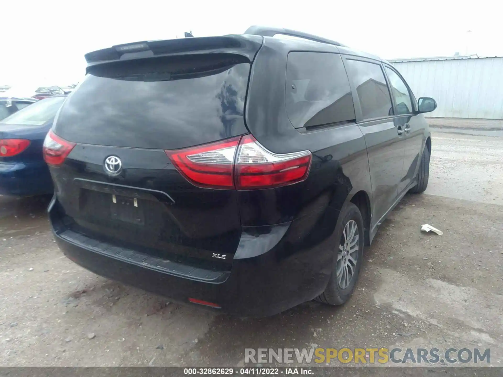 4 Фотография поврежденного автомобиля 5TDYZ3DCXLS041848 TOYOTA SIENNA 2020