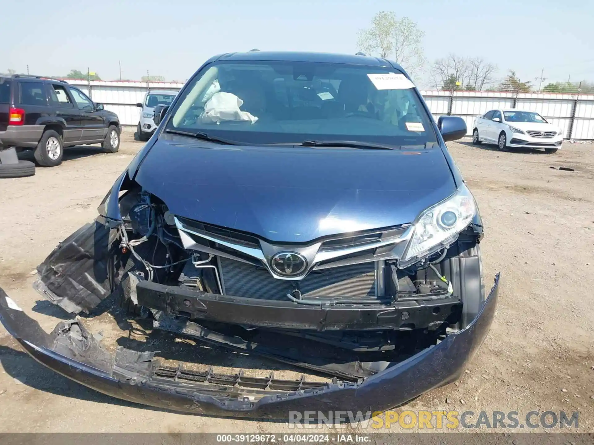 13 Фотография поврежденного автомобиля 5TDYZ3DCXLS042899 TOYOTA SIENNA 2020