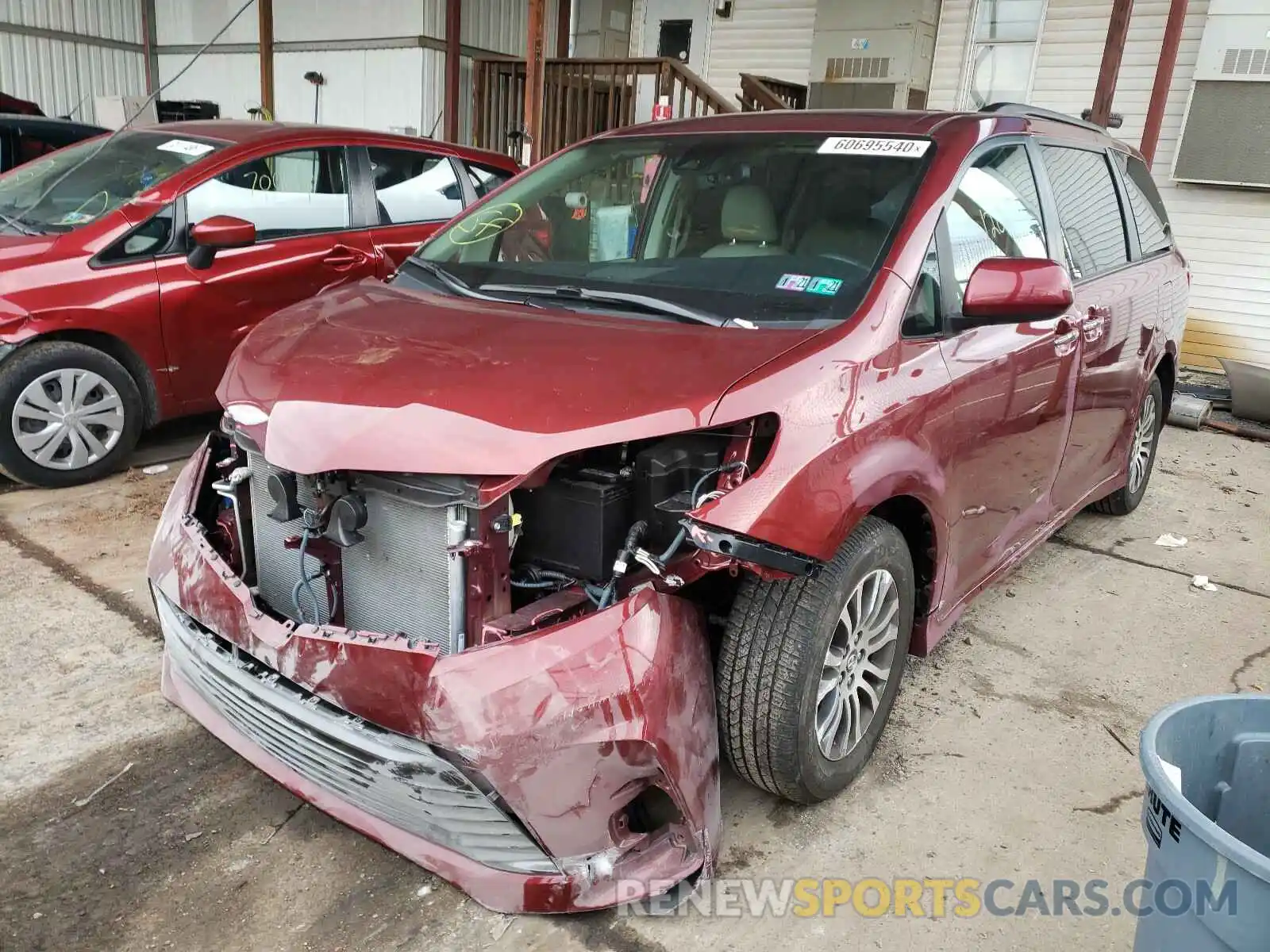 2 Photograph of a damaged car 5TDYZ3DCXLS046807 TOYOTA SIENNA 2020