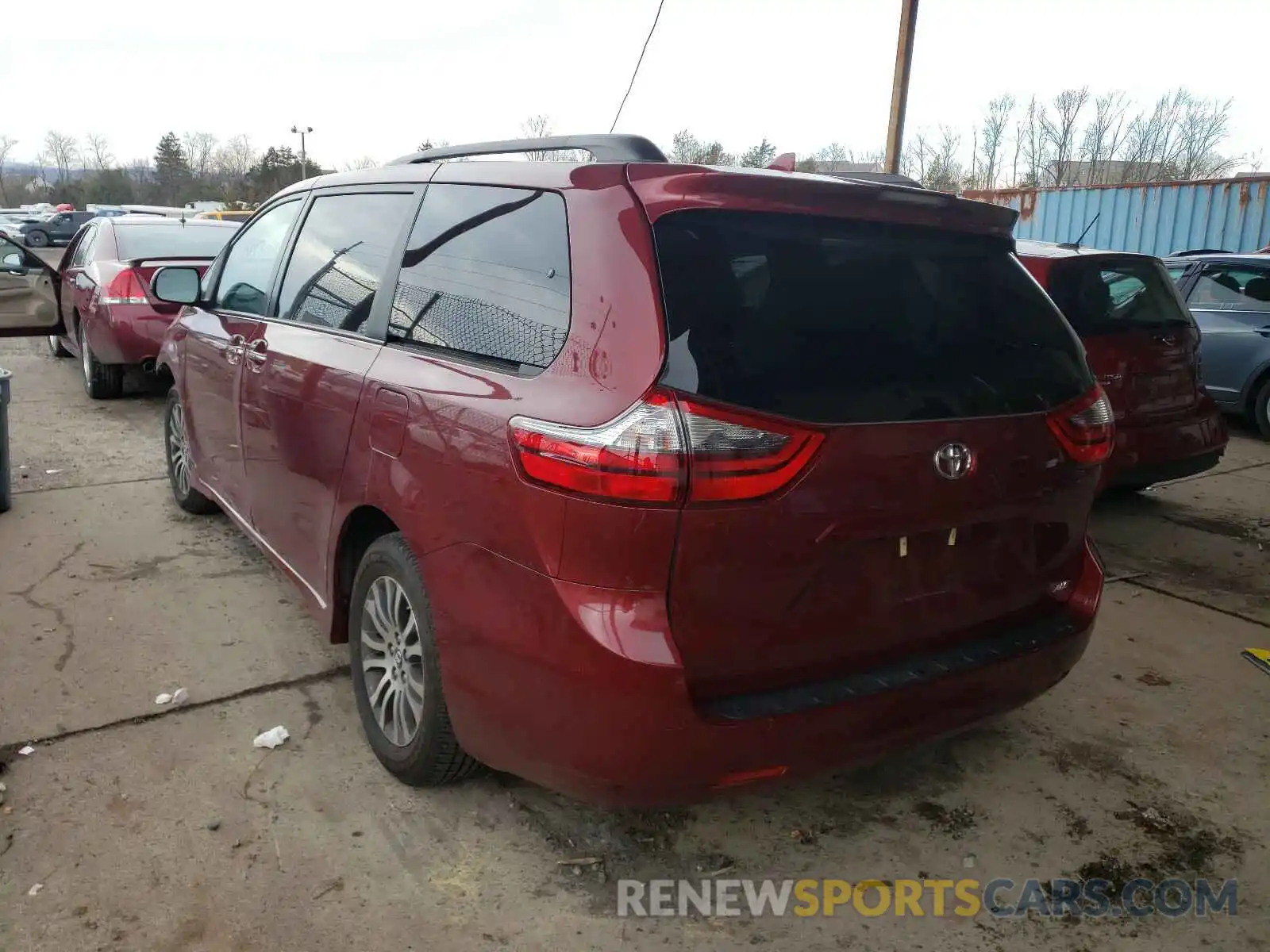 3 Фотография поврежденного автомобиля 5TDYZ3DCXLS046807 TOYOTA SIENNA 2020