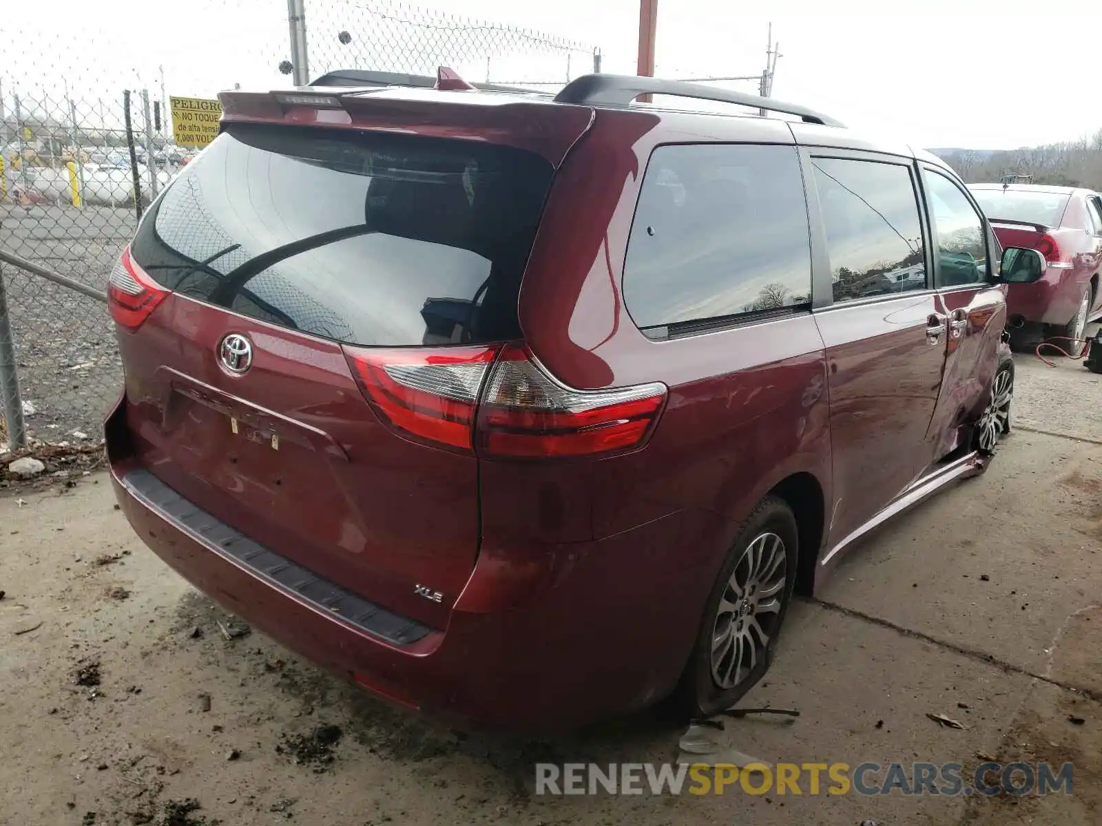 4 Фотография поврежденного автомобиля 5TDYZ3DCXLS046807 TOYOTA SIENNA 2020