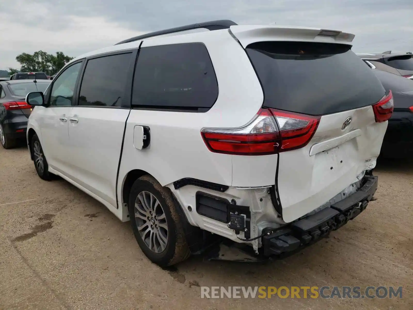 3 Фотография поврежденного автомобиля 5TDYZ3DCXLS049805 TOYOTA SIENNA 2020