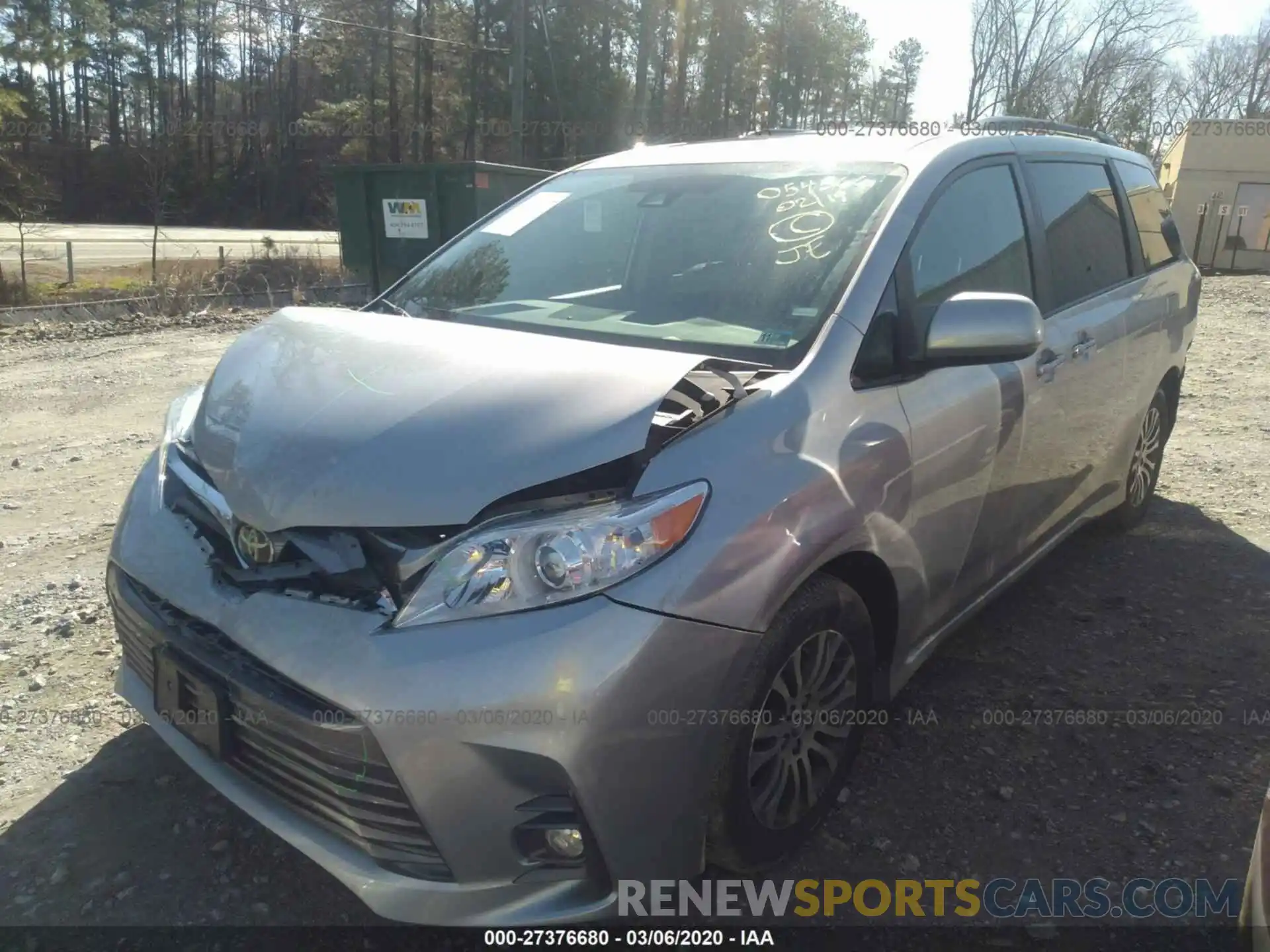 2 Photograph of a damaged car 5TDYZ3DCXLS054566 TOYOTA SIENNA 2020