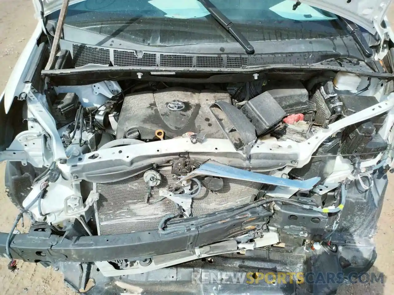 7 Фотография поврежденного автомобиля 5TDYZ3DCXLS055443 TOYOTA SIENNA 2020