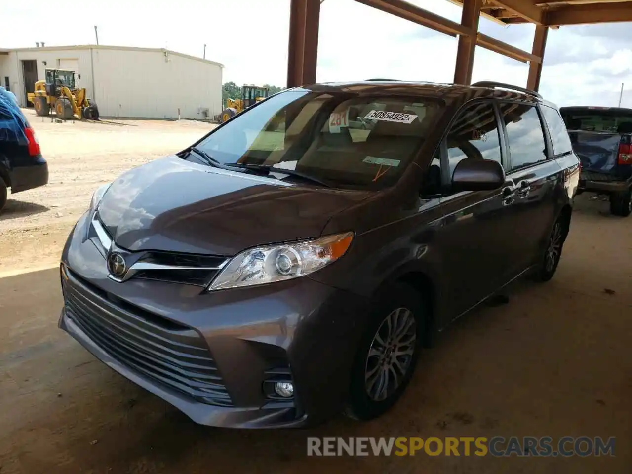 2 Photograph of a damaged car 5TDYZ3DCXLS058679 TOYOTA SIENNA 2020