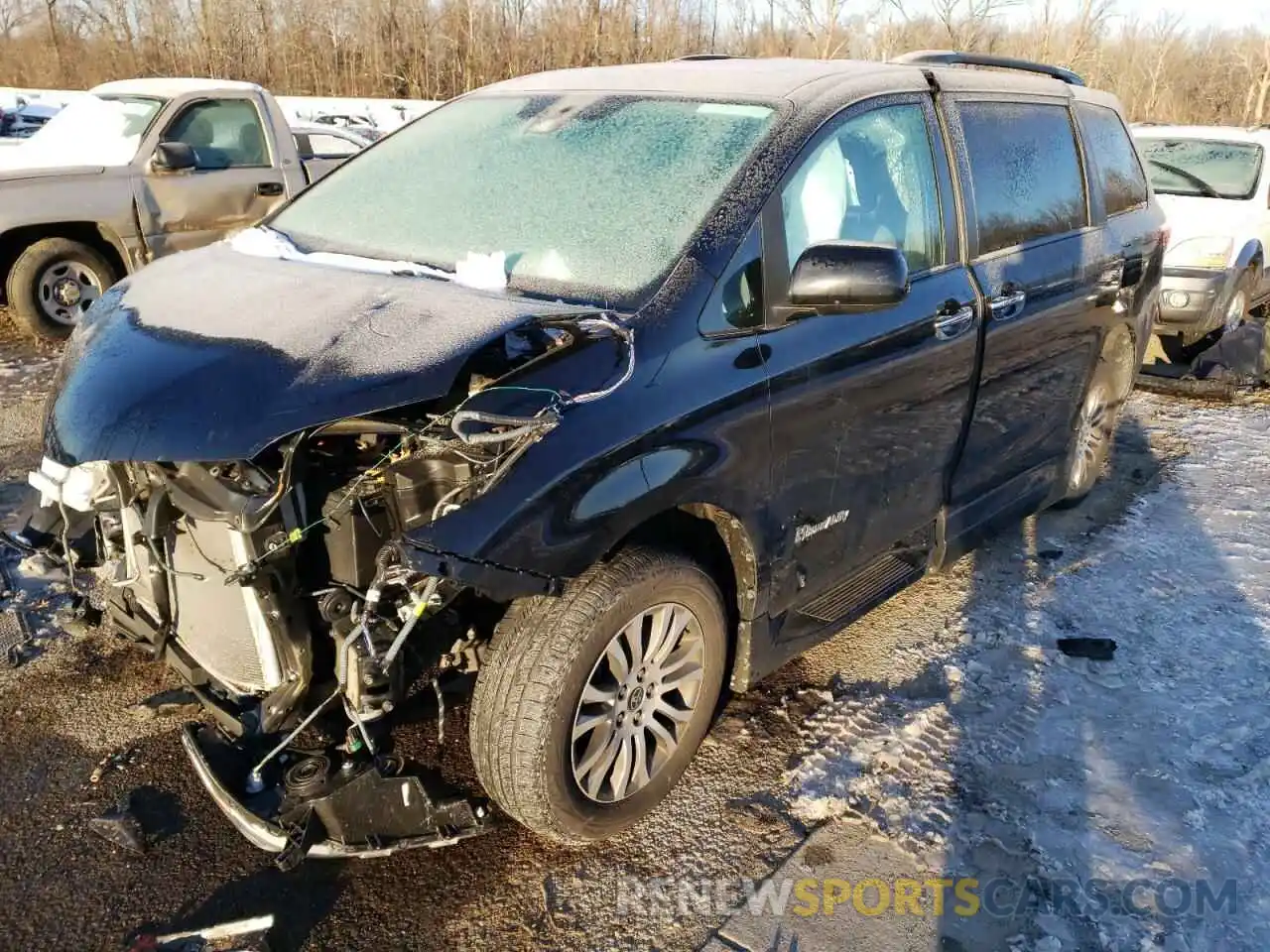 2 Фотография поврежденного автомобиля 5TDYZ3DCXLS065678 TOYOTA SIENNA 2020