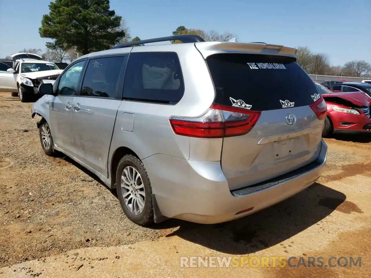 3 Photograph of a damaged car 5TDYZ3DCXLS065907 TOYOTA SIENNA 2020