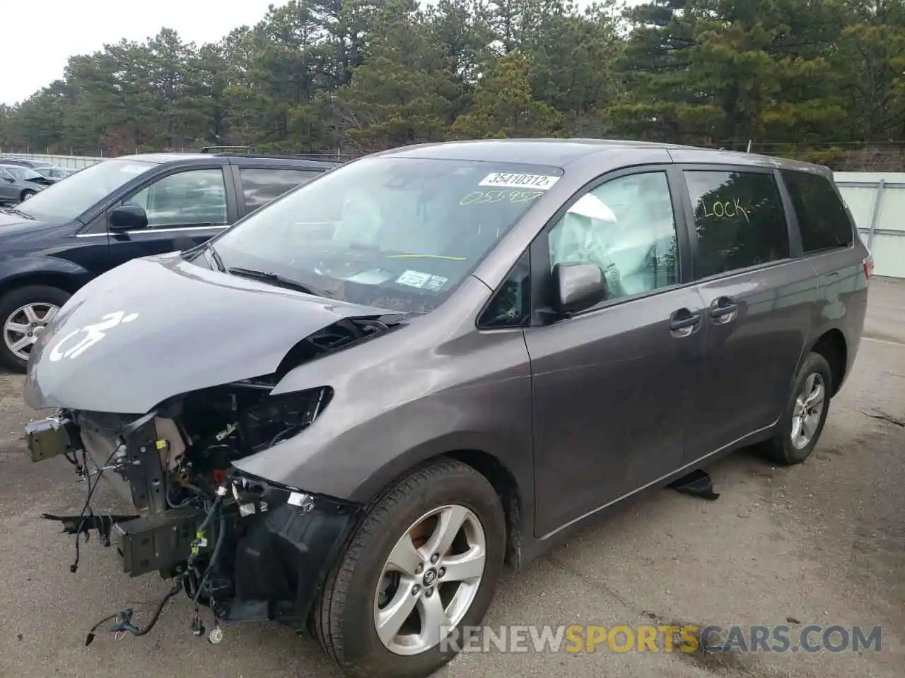 2 Photograph of a damaged car 5TDZZ3DC2LS055957 TOYOTA SIENNA 2020