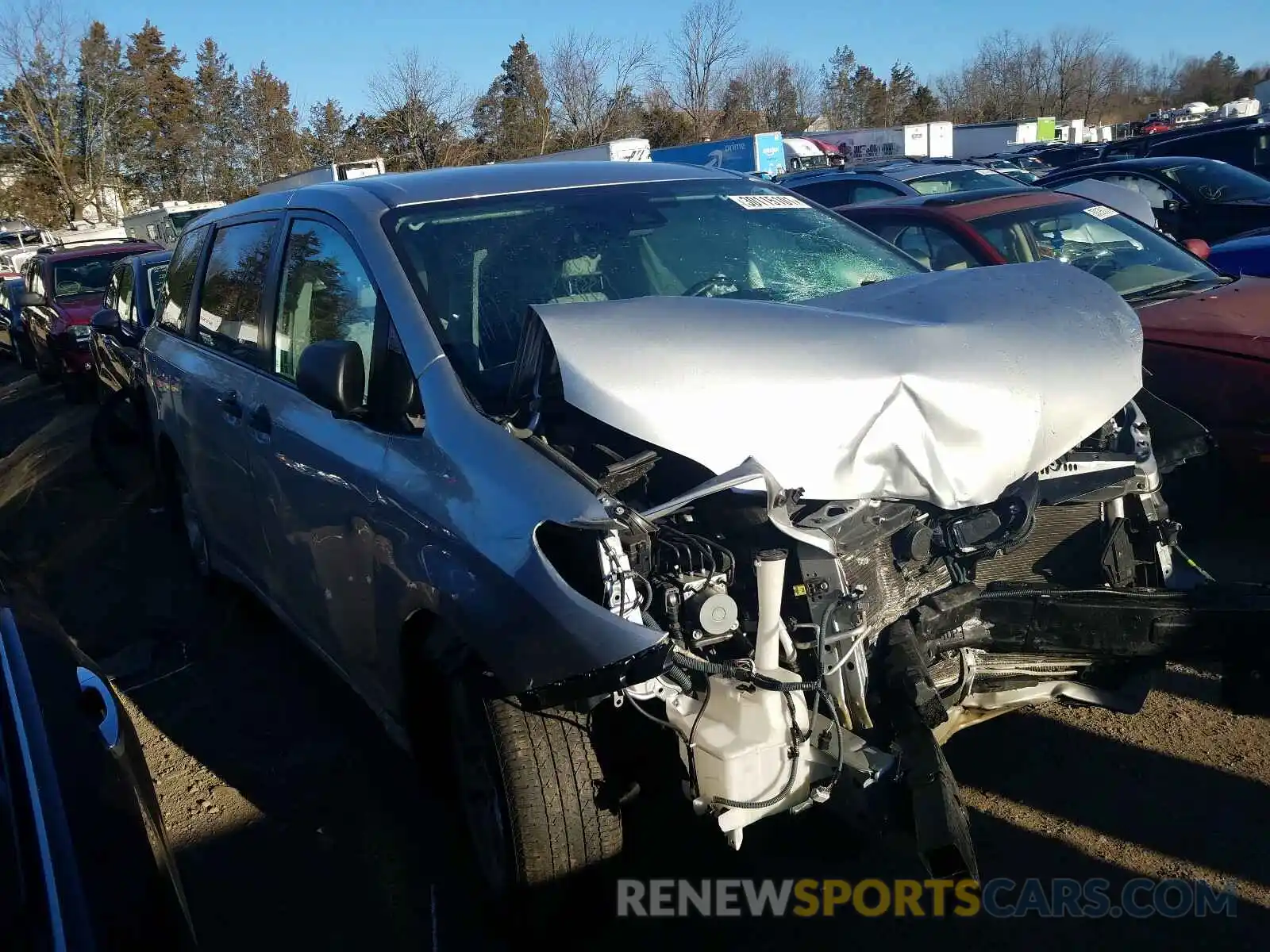 1 Photograph of a damaged car 5TDZZ3DC2LS057322 TOYOTA SIENNA 2020