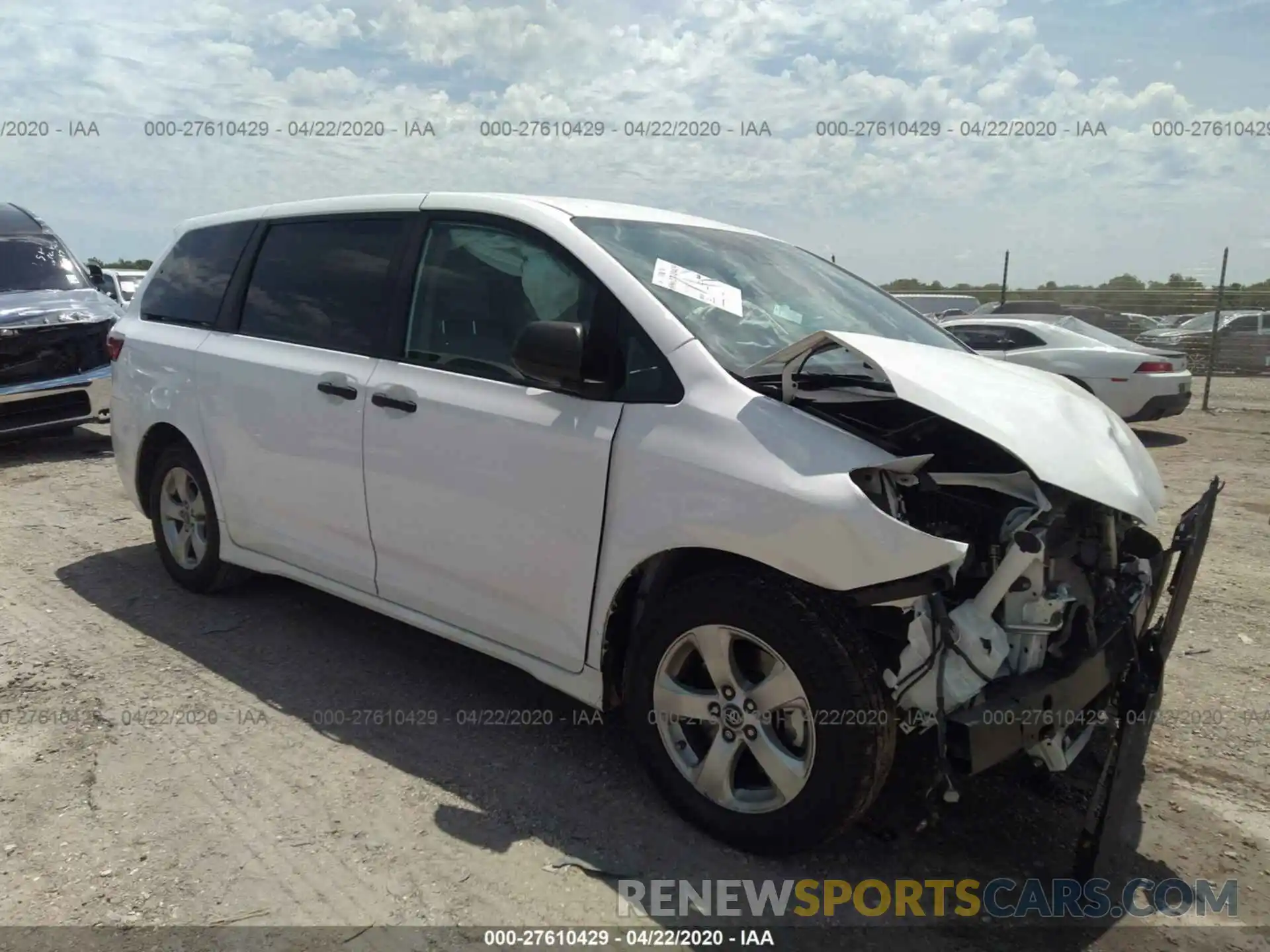 1 Photograph of a damaged car 5TDZZ3DC3LS025415 TOYOTA SIENNA 2020