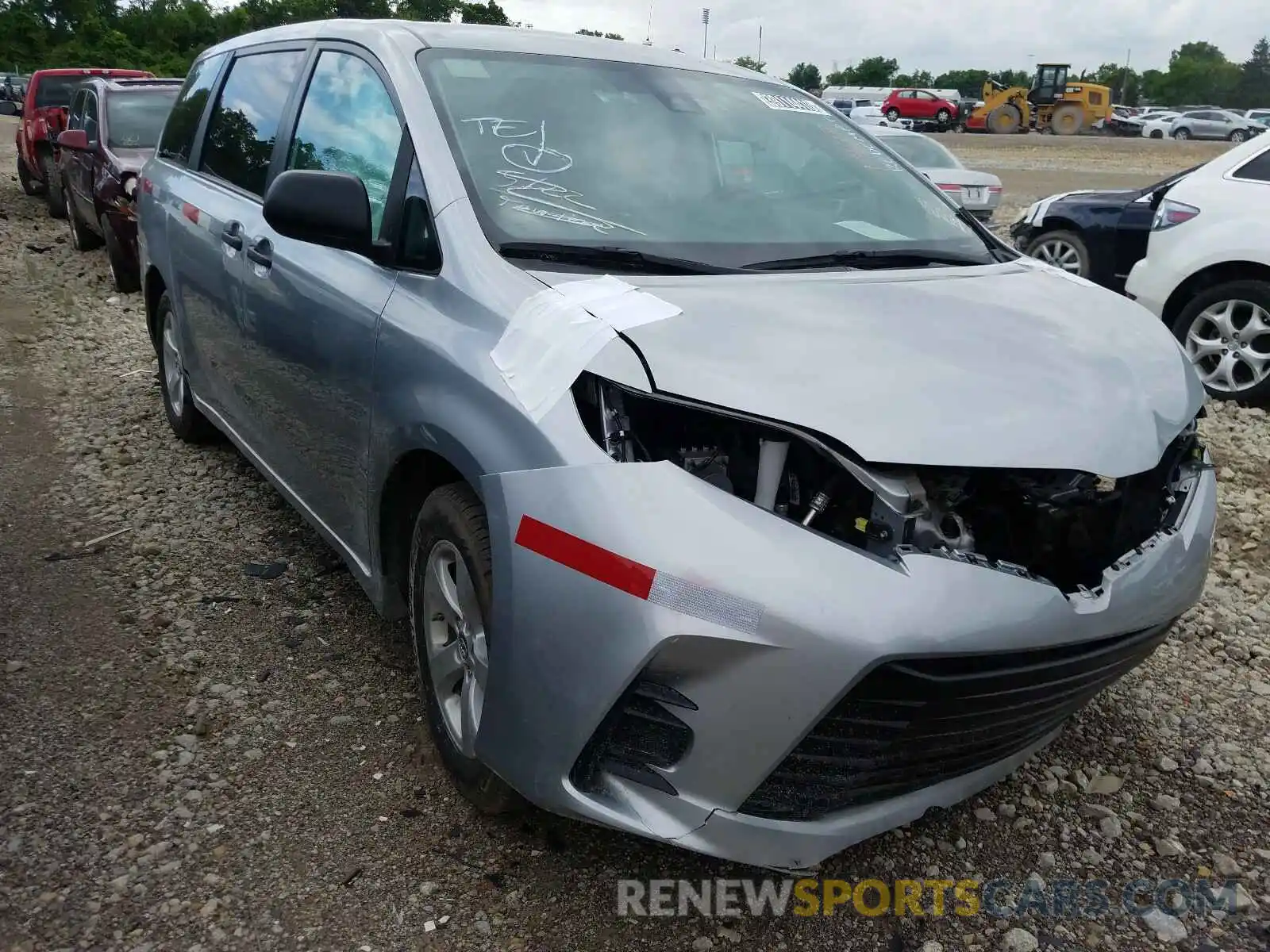 1 Photograph of a damaged car 5TDZZ3DC3LS031473 TOYOTA SIENNA 2020