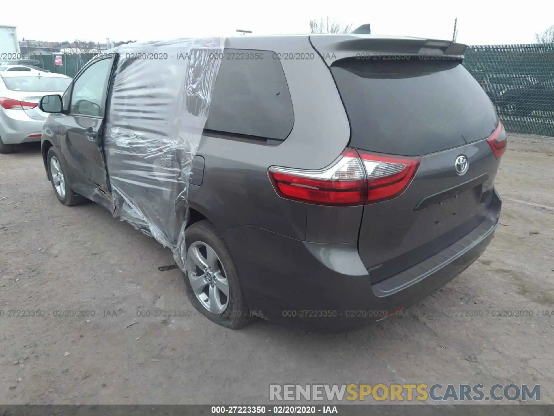 3 Фотография поврежденного автомобиля 5TDZZ3DC3LS043493 TOYOTA SIENNA 2020