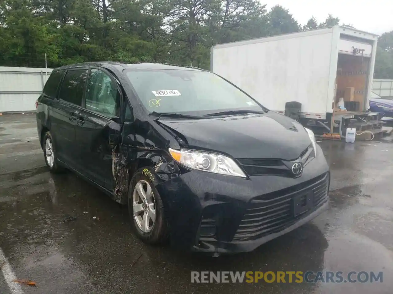 1 Photograph of a damaged car 5TDZZ3DC3LS082925 TOYOTA SIENNA 2020