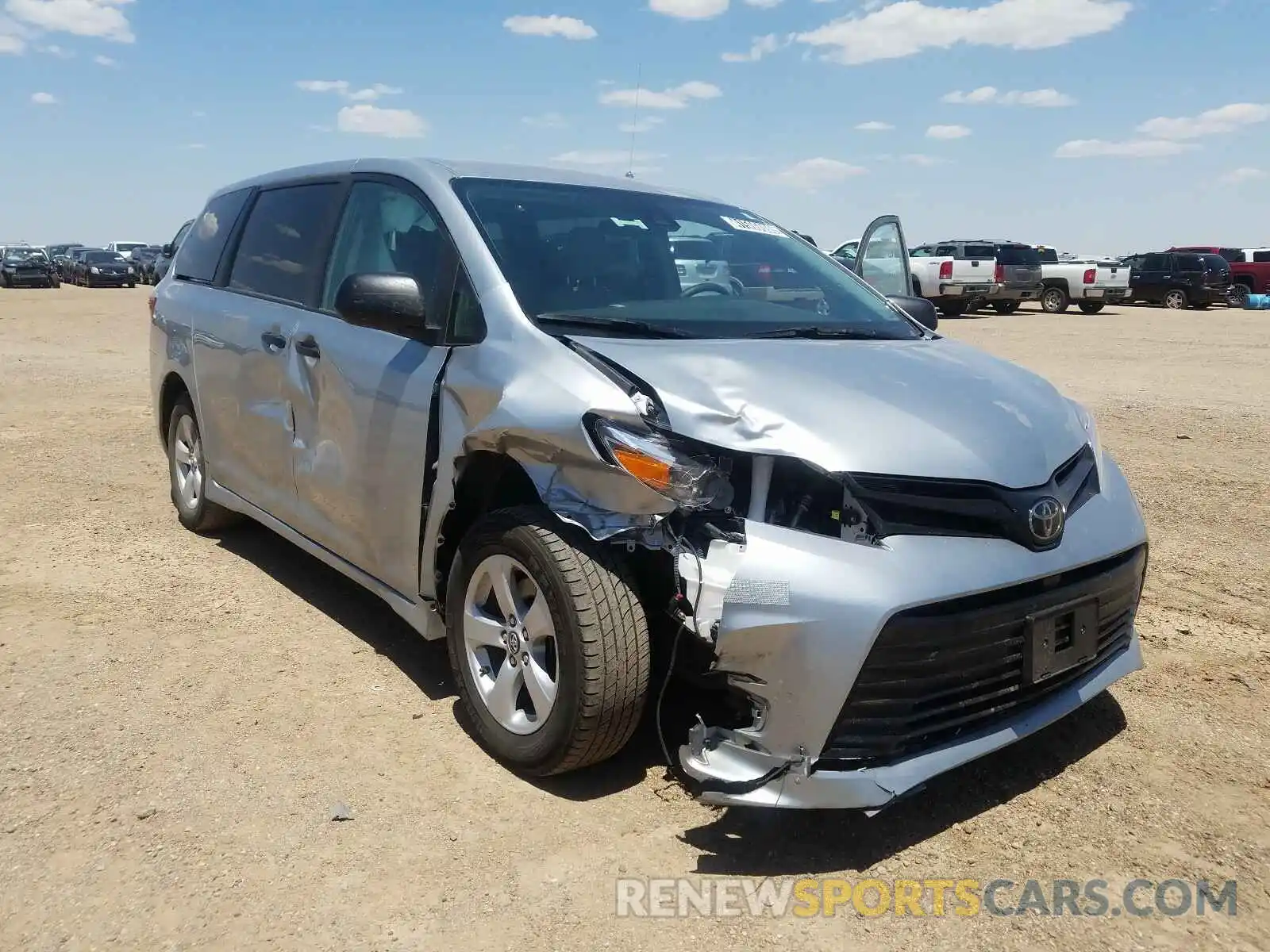 1 Photograph of a damaged car 5TDZZ3DC6LS031208 TOYOTA SIENNA 2020