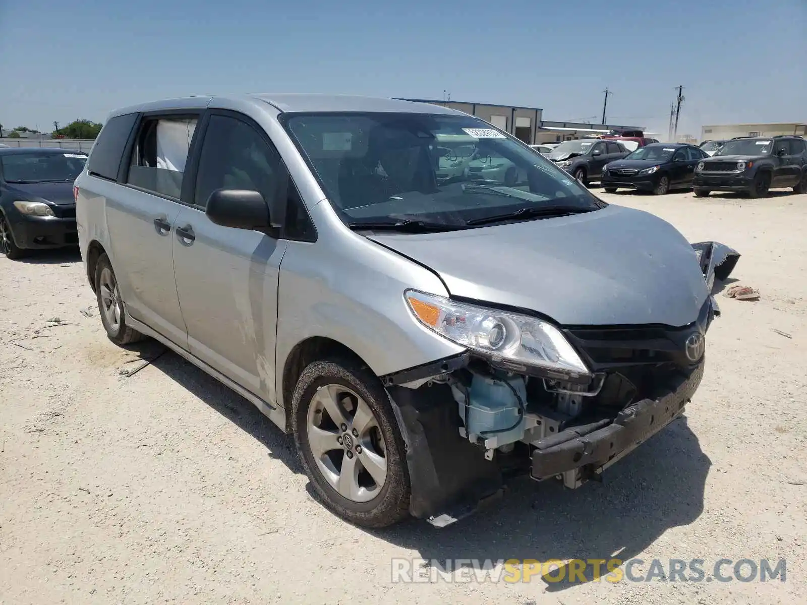 1 Photograph of a damaged car 5TDZZ3DC7LS021111 TOYOTA SIENNA 2020