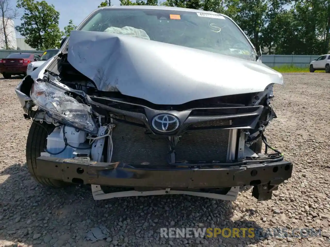 10 Photograph of a damaged car 5TDZZ3DC7LS069434 TOYOTA SIENNA 2020