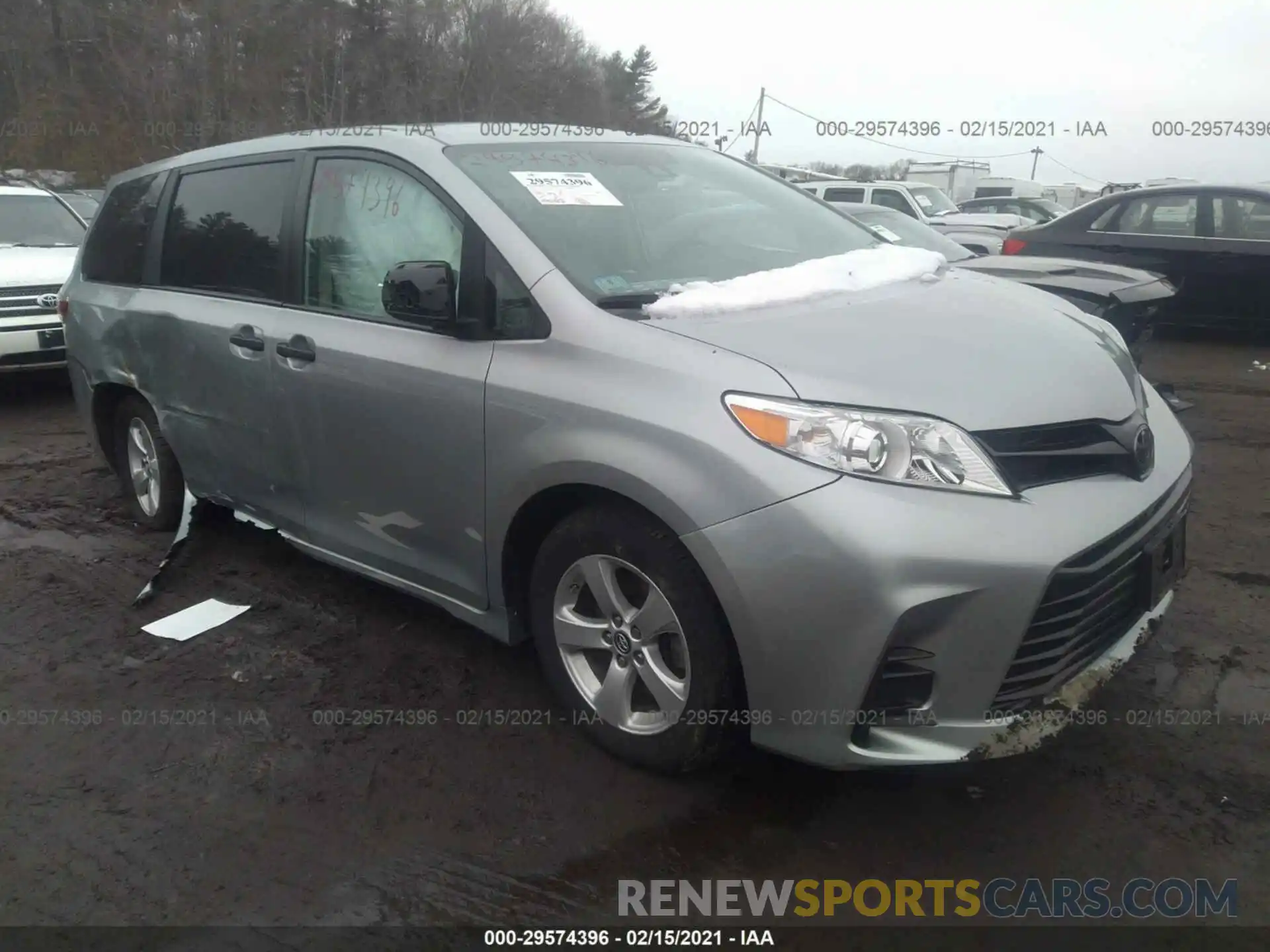 1 Photograph of a damaged car 5TDZZ3DC8LS021828 TOYOTA SIENNA 2020