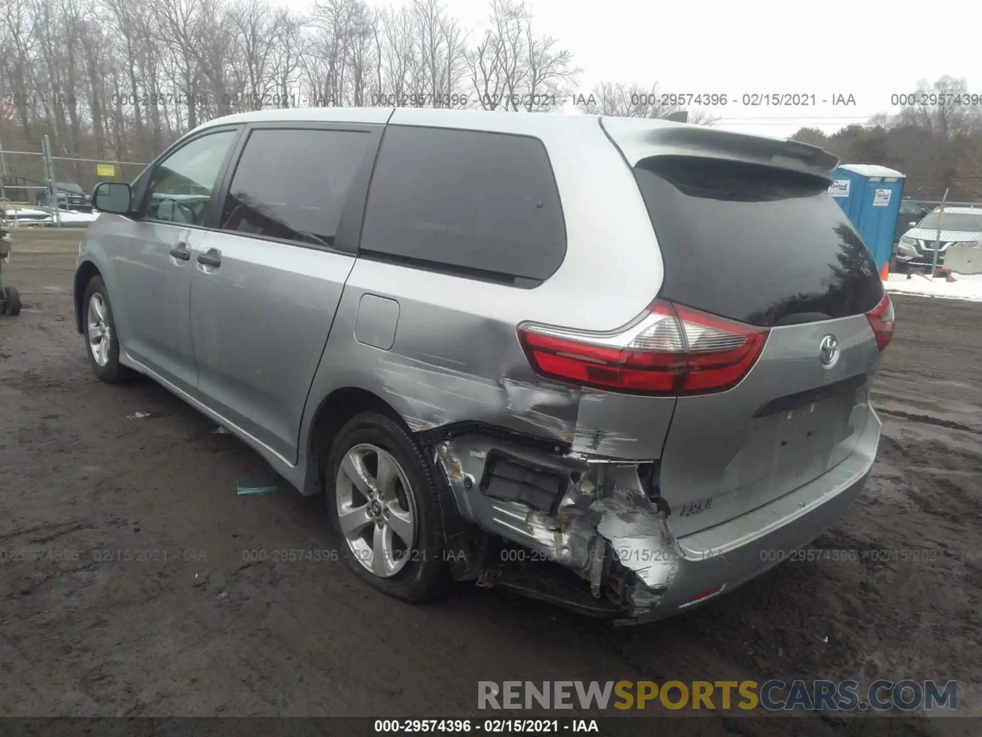 3 Фотография поврежденного автомобиля 5TDZZ3DC8LS021828 TOYOTA SIENNA 2020