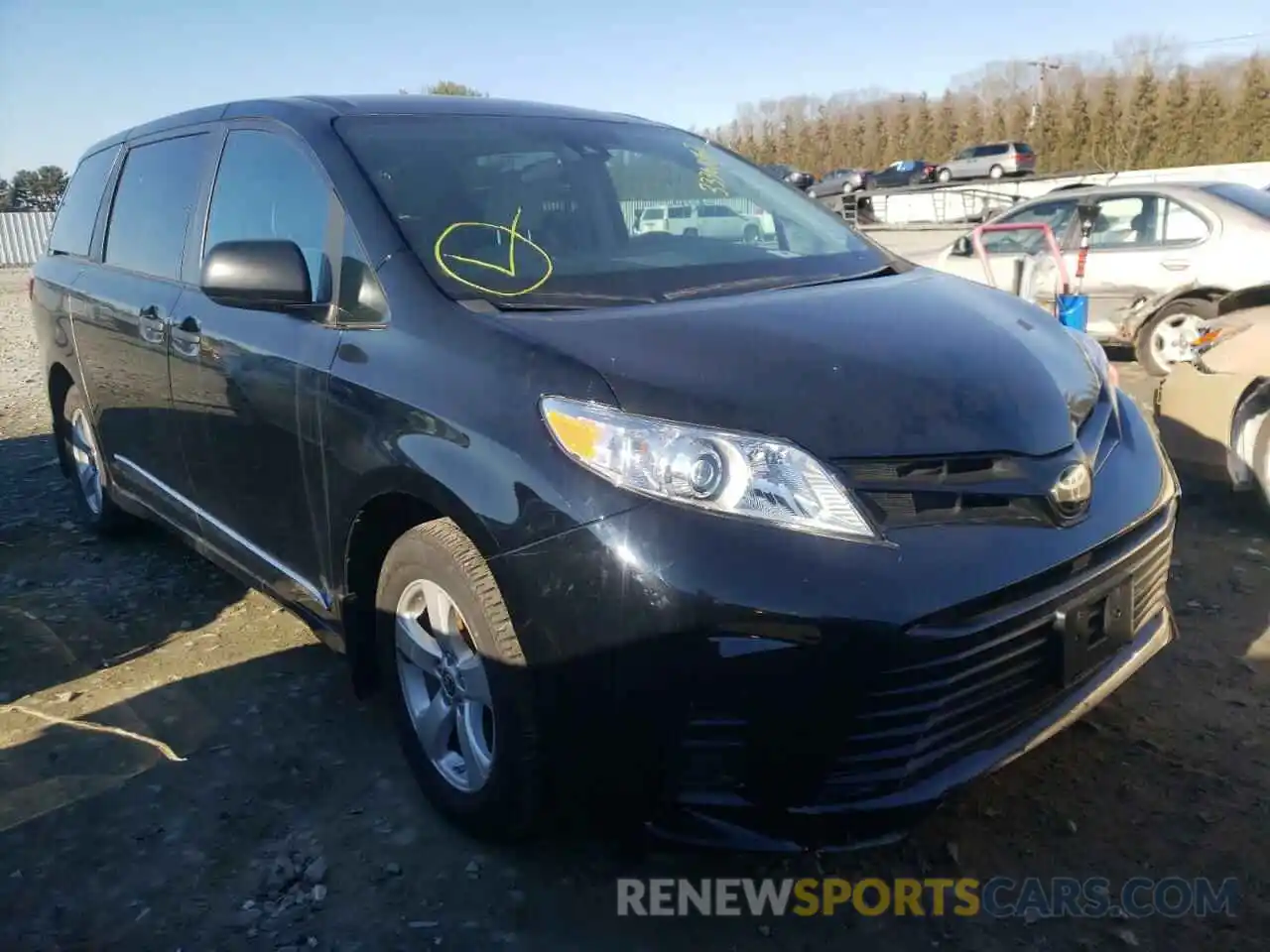 1 Photograph of a damaged car 5TDZZ3DC9LS075963 TOYOTA SIENNA 2020