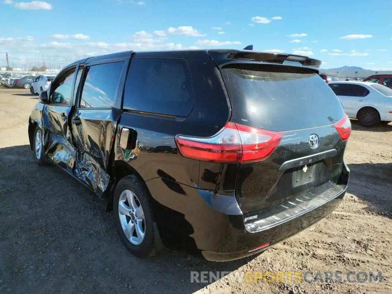 3 Photograph of a damaged car 5TDZZ3DC9LS080645 TOYOTA SIENNA 2020