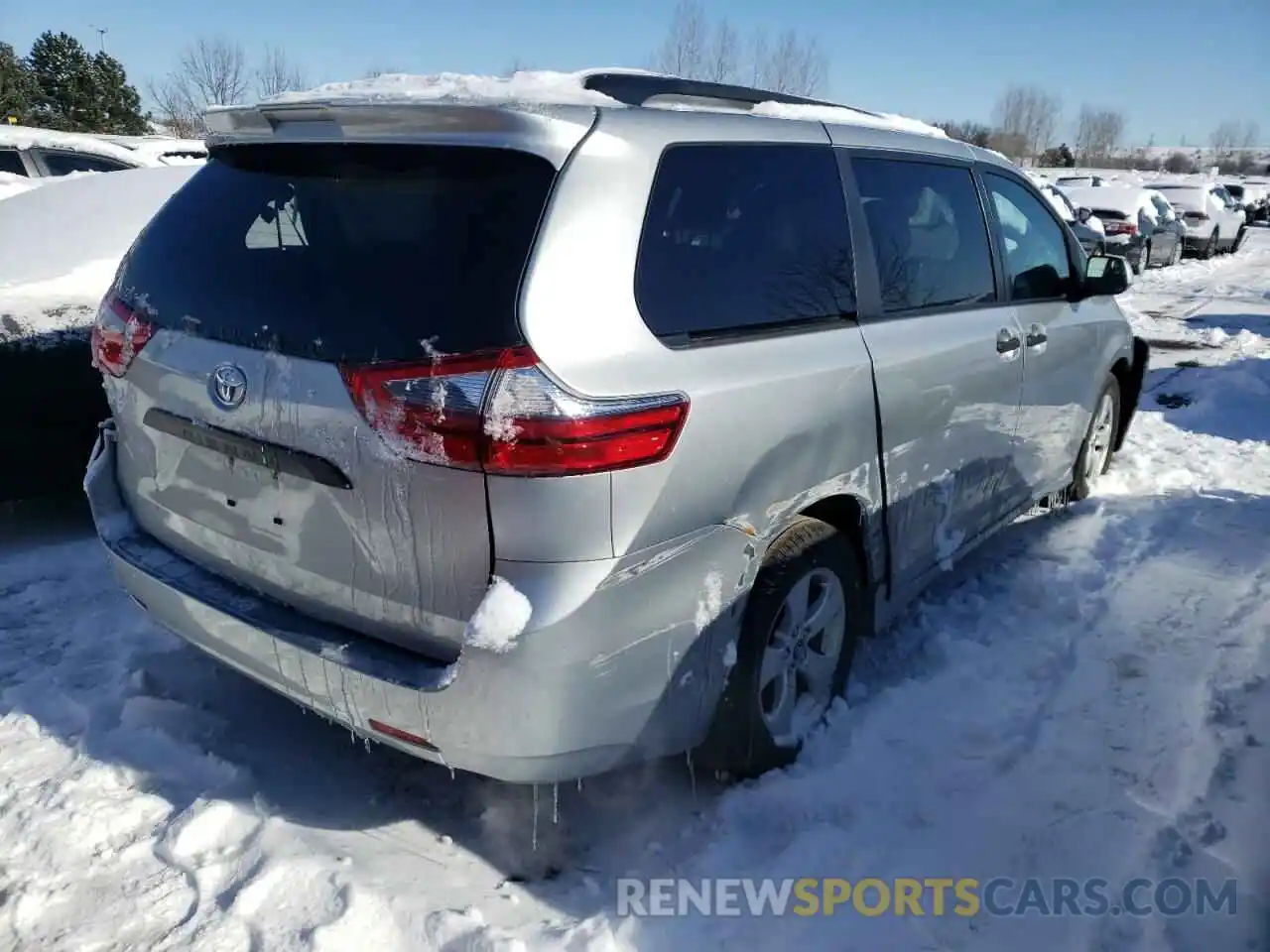 4 Фотография поврежденного автомобиля 5TDZZ3DCXLS029686 TOYOTA SIENNA 2020