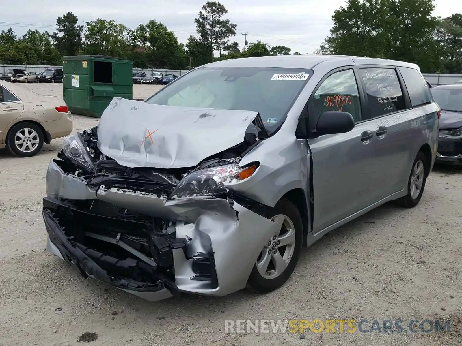 2 Photograph of a damaged car 5TDZZ3DCXLS033060 TOYOTA SIENNA 2020