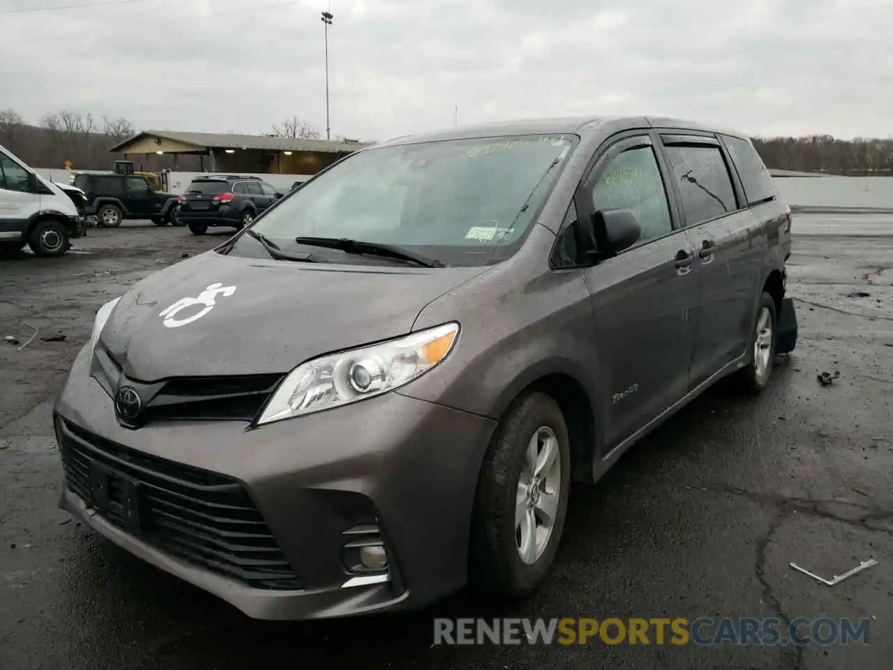 2 Photograph of a damaged car 5TDZZ3DCXLS049551 TOYOTA SIENNA 2020