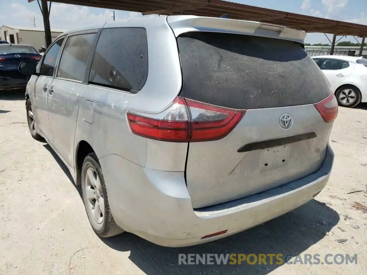 3 Фотография поврежденного автомобиля 5TDZZ3DCXLS071713 TOYOTA SIENNA 2020