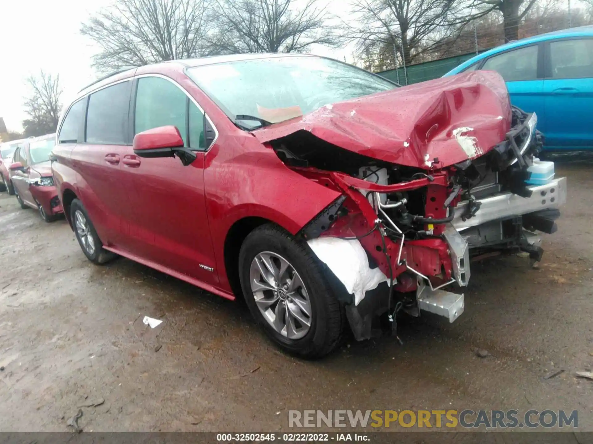 1 Photograph of a damaged car 5TDBRKEC0MS012245 TOYOTA SIENNA 2021