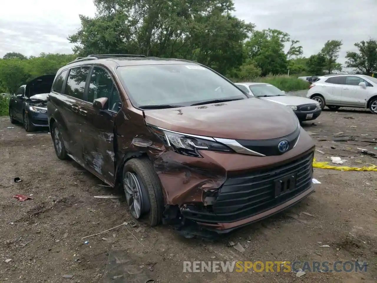 1 Photograph of a damaged car 5TDBRKEC3MS073170 TOYOTA SIENNA 2021