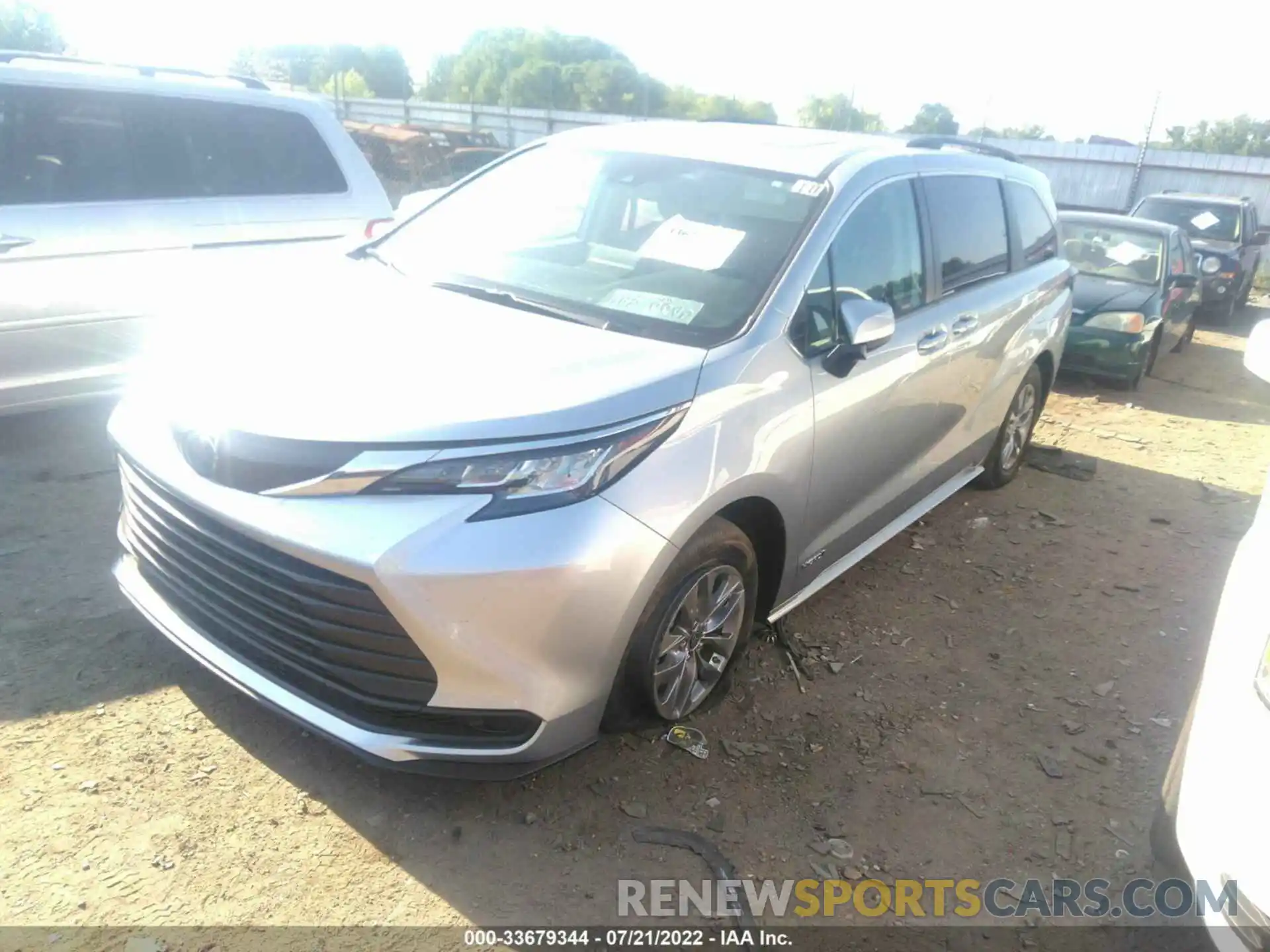 2 Photograph of a damaged car 5TDBRKEC7MS018687 TOYOTA SIENNA 2021