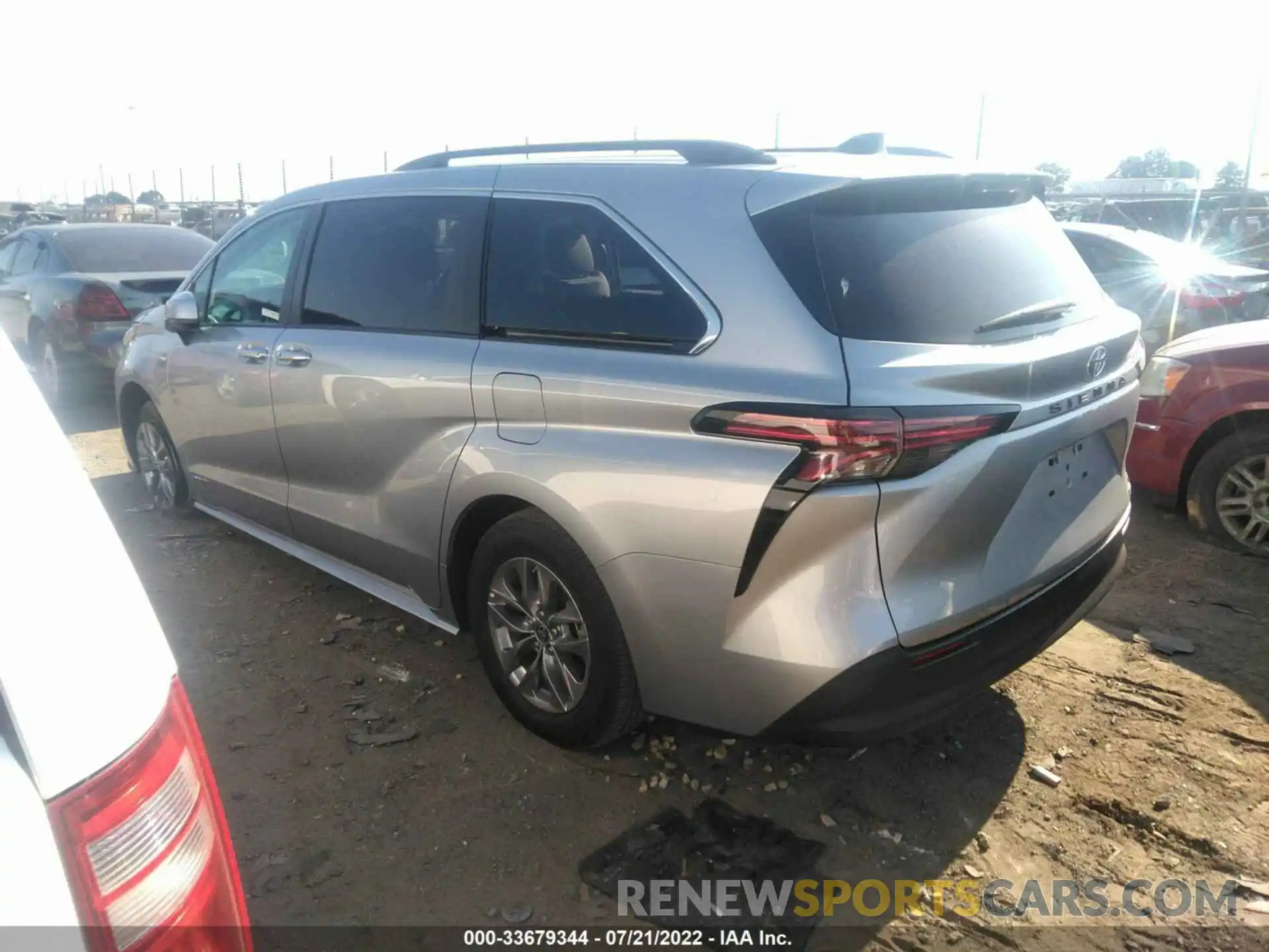 3 Photograph of a damaged car 5TDBRKEC7MS018687 TOYOTA SIENNA 2021