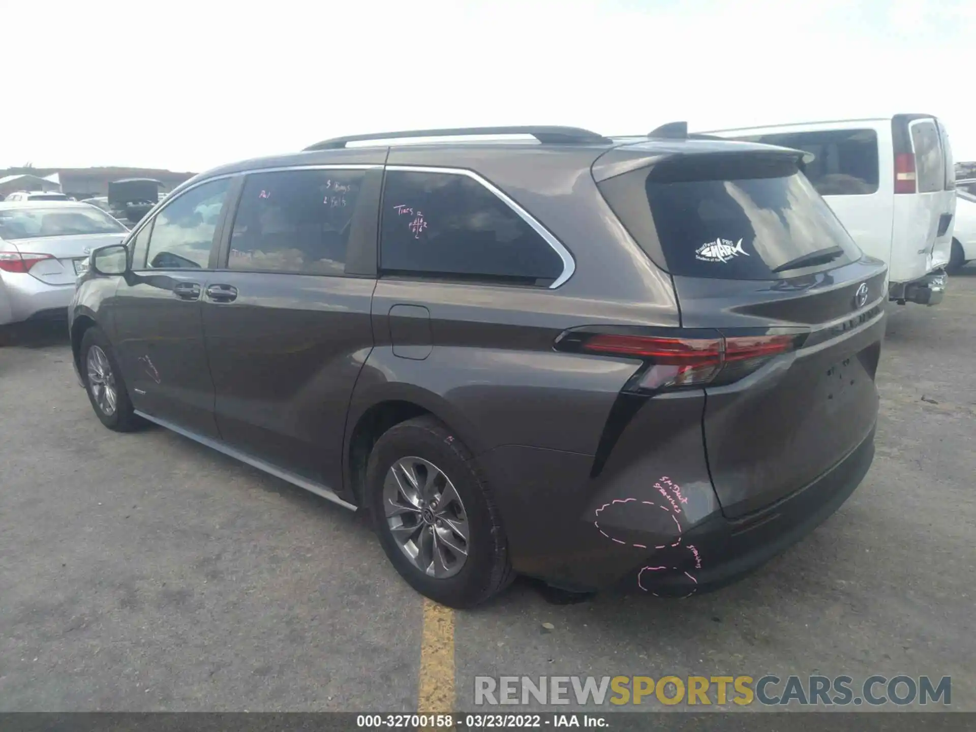 3 Фотография поврежденного автомобиля 5TDBRKECXMS024824 TOYOTA SIENNA 2021