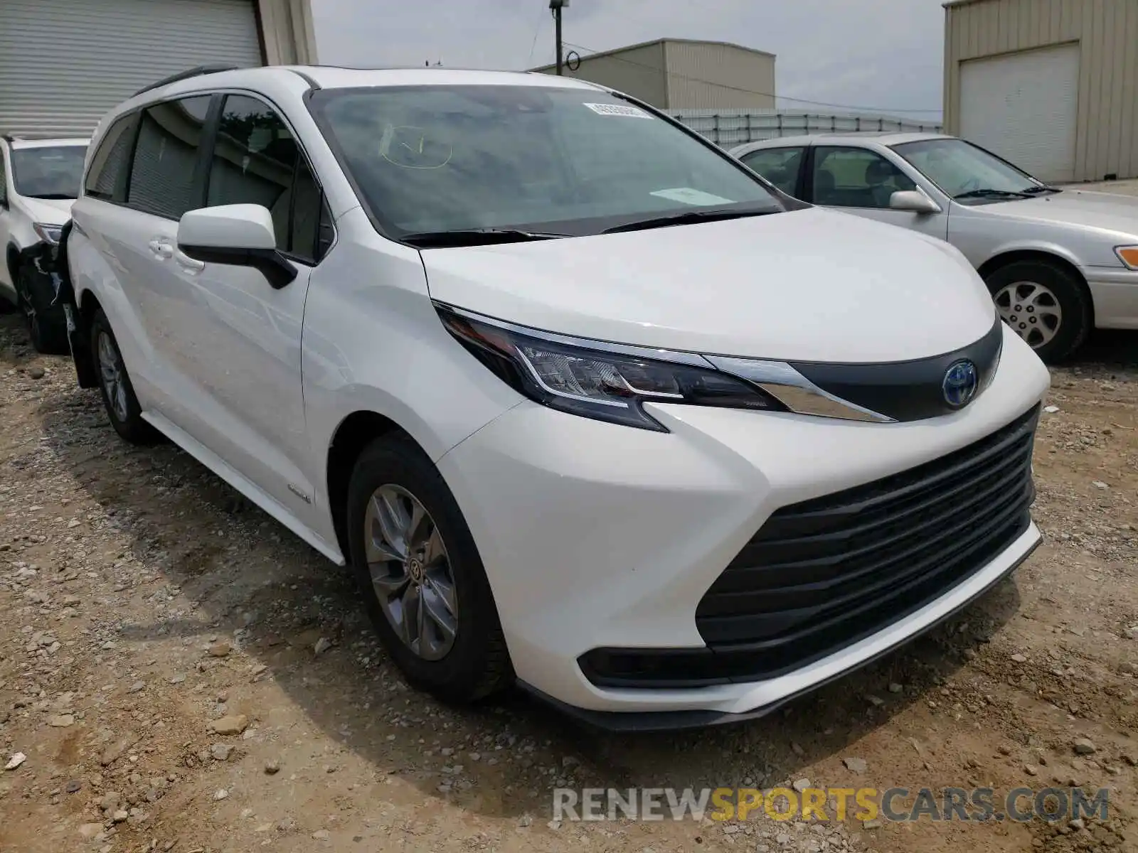 1 Photograph of a damaged car 5TDBSKFC8MS020449 TOYOTA SIENNA 2021