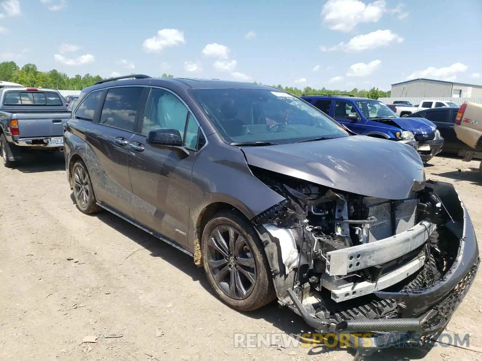 1 Photograph of a damaged car 5TDDRKEC0MS017857 TOYOTA SIENNA 2021