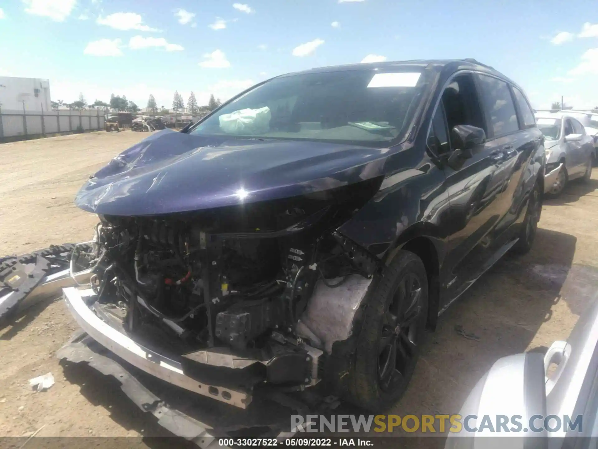 2 Photograph of a damaged car 5TDDRKEC4MS007834 TOYOTA SIENNA 2021