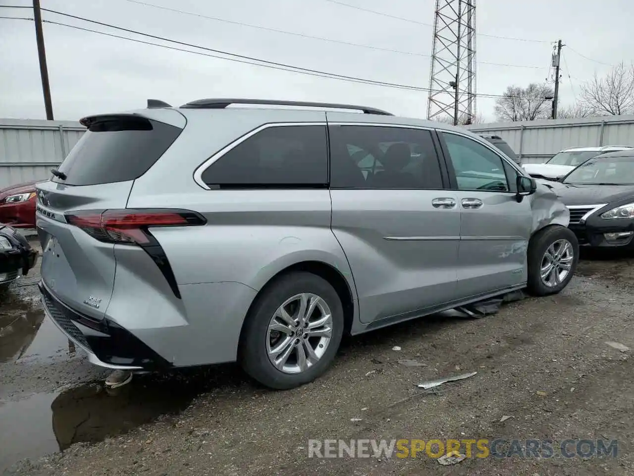 3 Photograph of a damaged car 5TDDSKFC1MS004067 TOYOTA SIENNA 2021