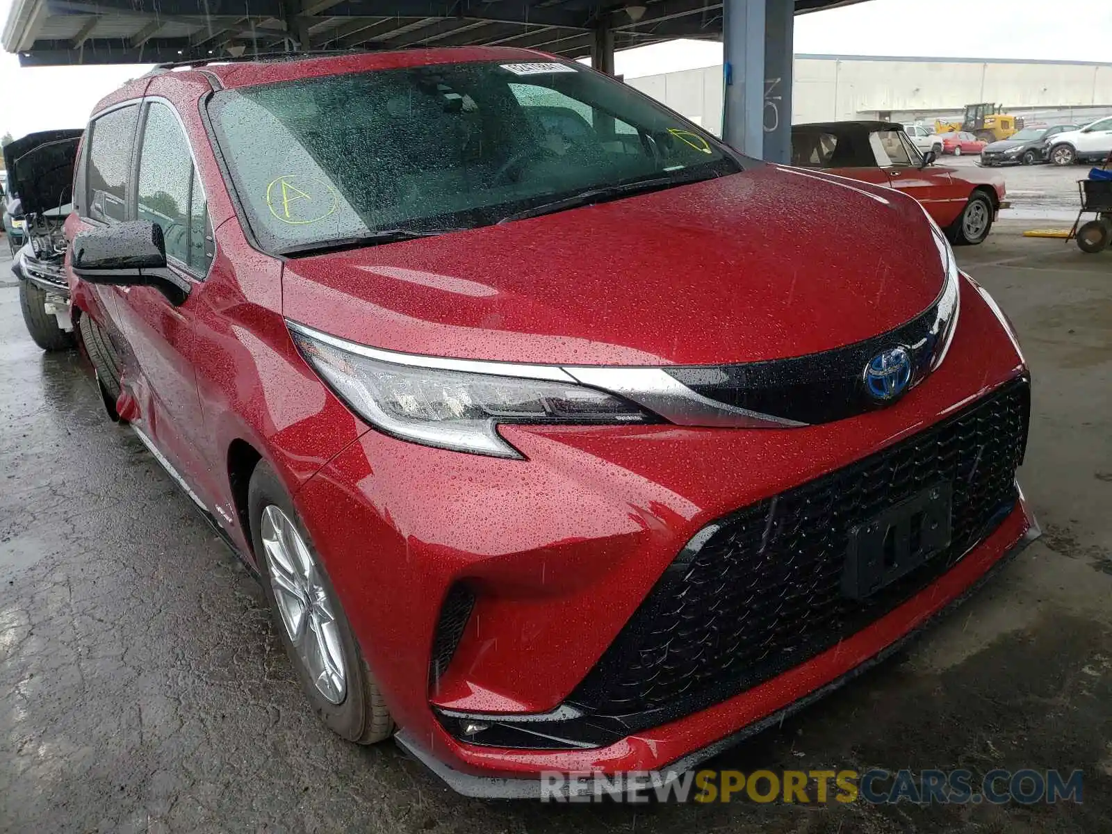 1 Photograph of a damaged car 5TDDSKFC1MS013478 TOYOTA SIENNA 2021