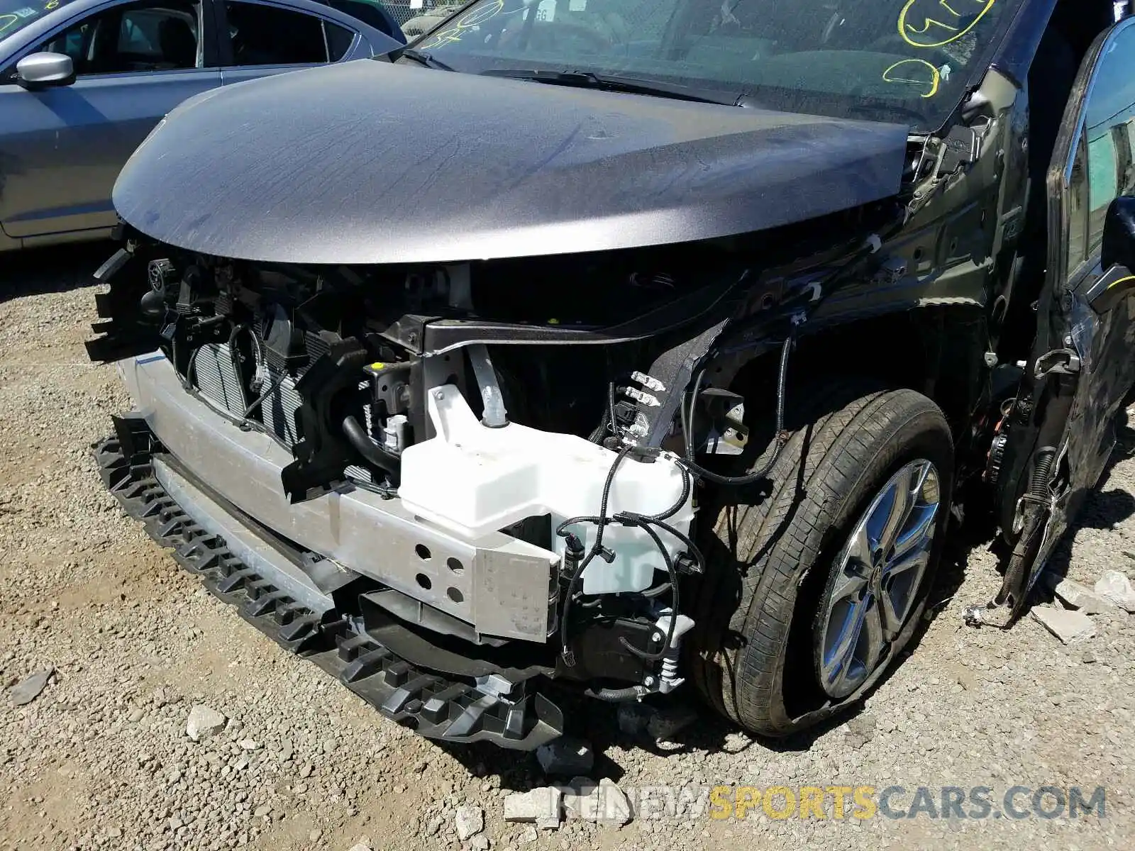 9 Photograph of a damaged car 5TDDSKFC3MS001199 TOYOTA SIENNA 2021