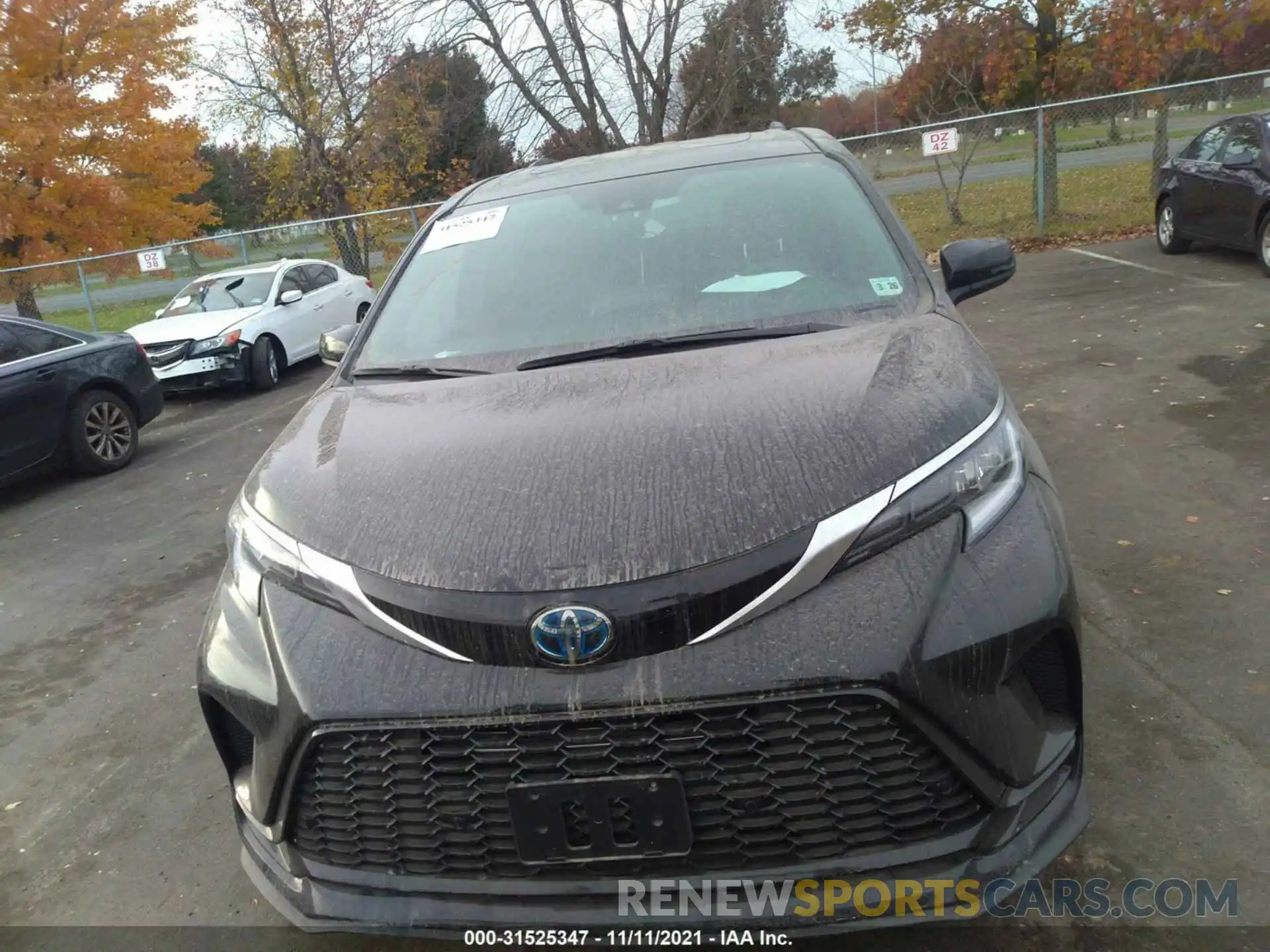 6 Photograph of a damaged car 5TDDSKFC5MS014522 TOYOTA SIENNA 2021