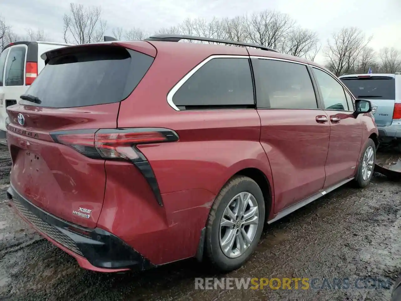 3 Photograph of a damaged car 5TDDSKFC7MS005594 TOYOTA SIENNA 2021