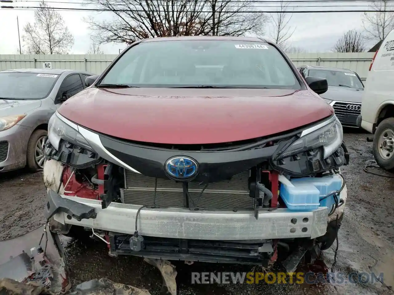 5 Photograph of a damaged car 5TDDSKFC7MS005594 TOYOTA SIENNA 2021