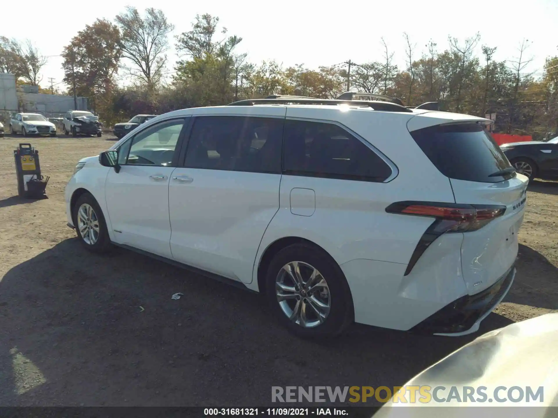 3 Photograph of a damaged car 5TDDSKFC7MS020290 TOYOTA SIENNA 2021