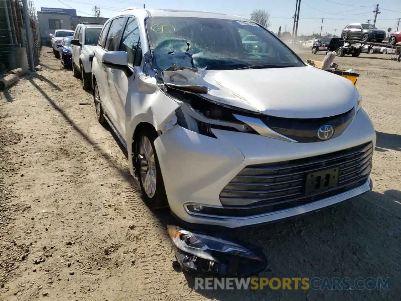 1 Photograph of a damaged car 5TDERKEC2MS025995 TOYOTA SIENNA 2021