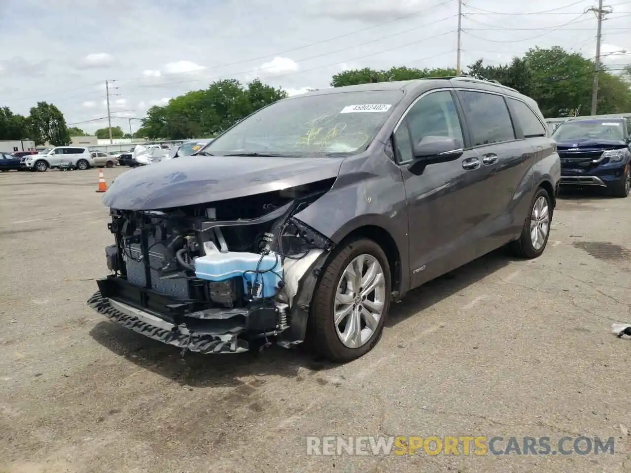 2 Photograph of a damaged car 5TDERKEC6MS012926 TOYOTA SIENNA 2021