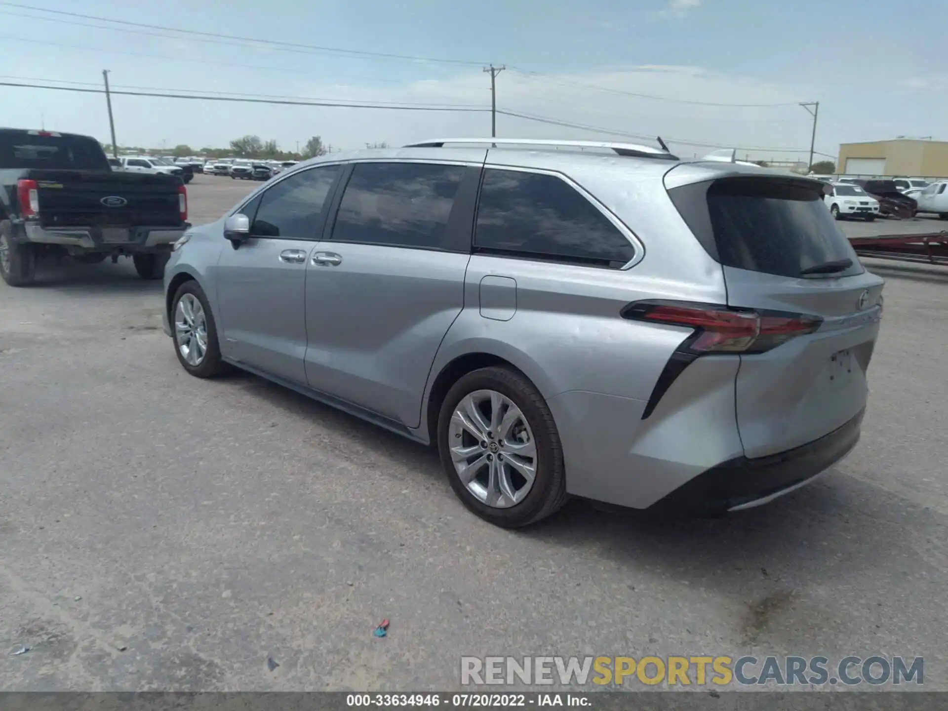 3 Photograph of a damaged car 5TDERKEC6MS027510 TOYOTA SIENNA 2021